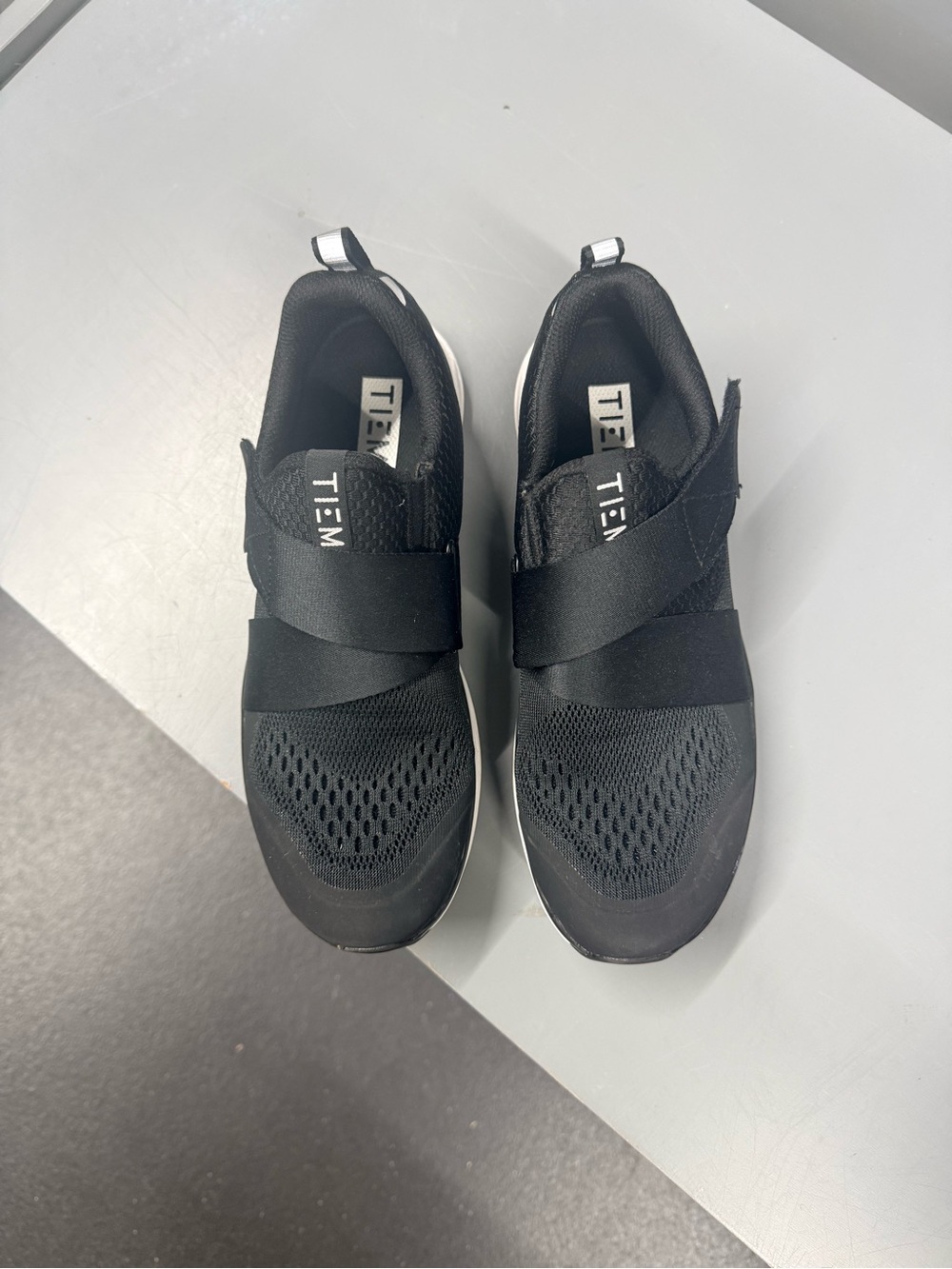 Women’s Black Slip-On Knit Spin shoes with Cross Strap by TIEM